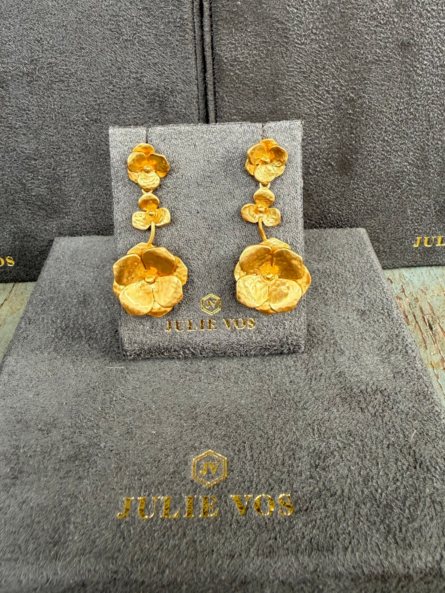 JULIE VOS Gold Flower Dangle Earring