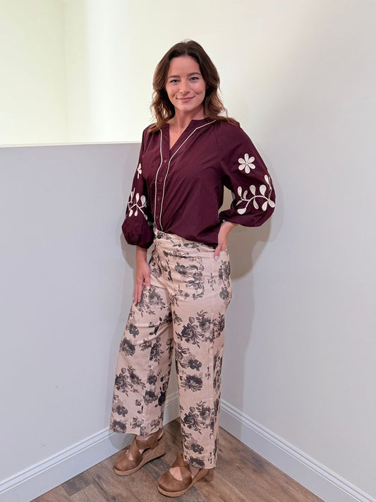 ENTRO - Taupe Flowered Pants
